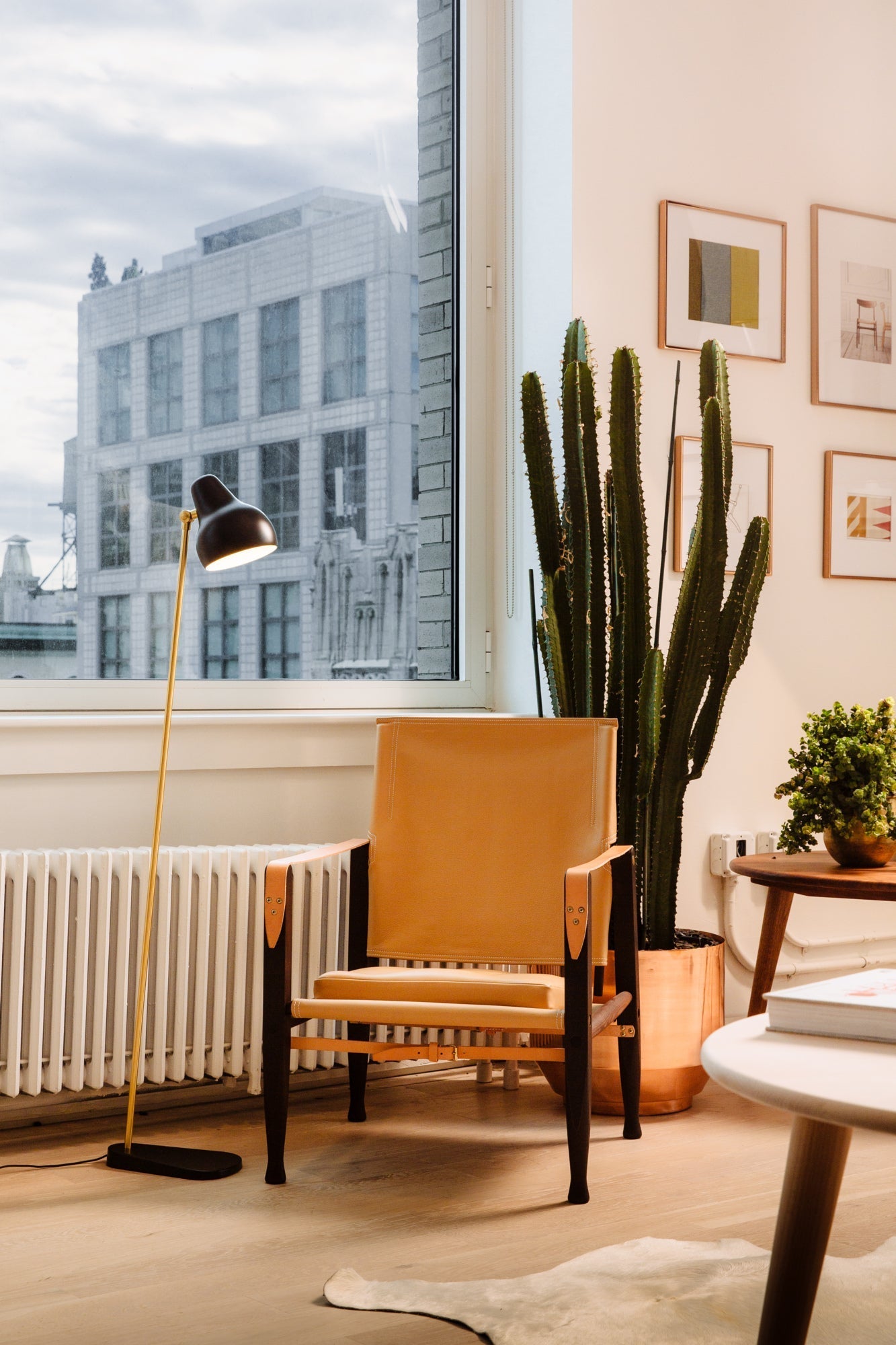 Louis Poulsen - VL 38 Gulvlampe - Sort