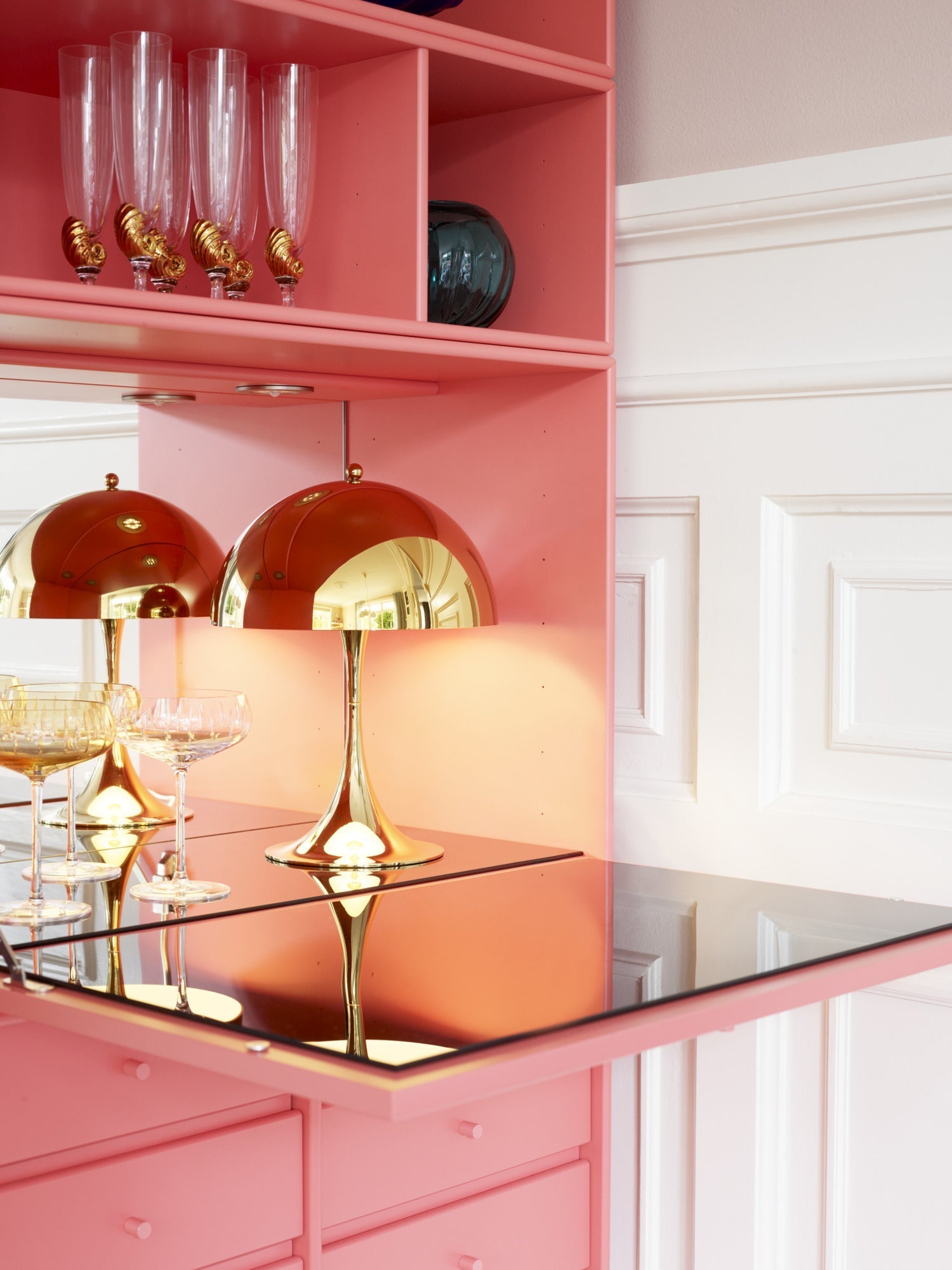 Louis Poulsen Panthella 250 Bordlampe - Messing Metalliseret