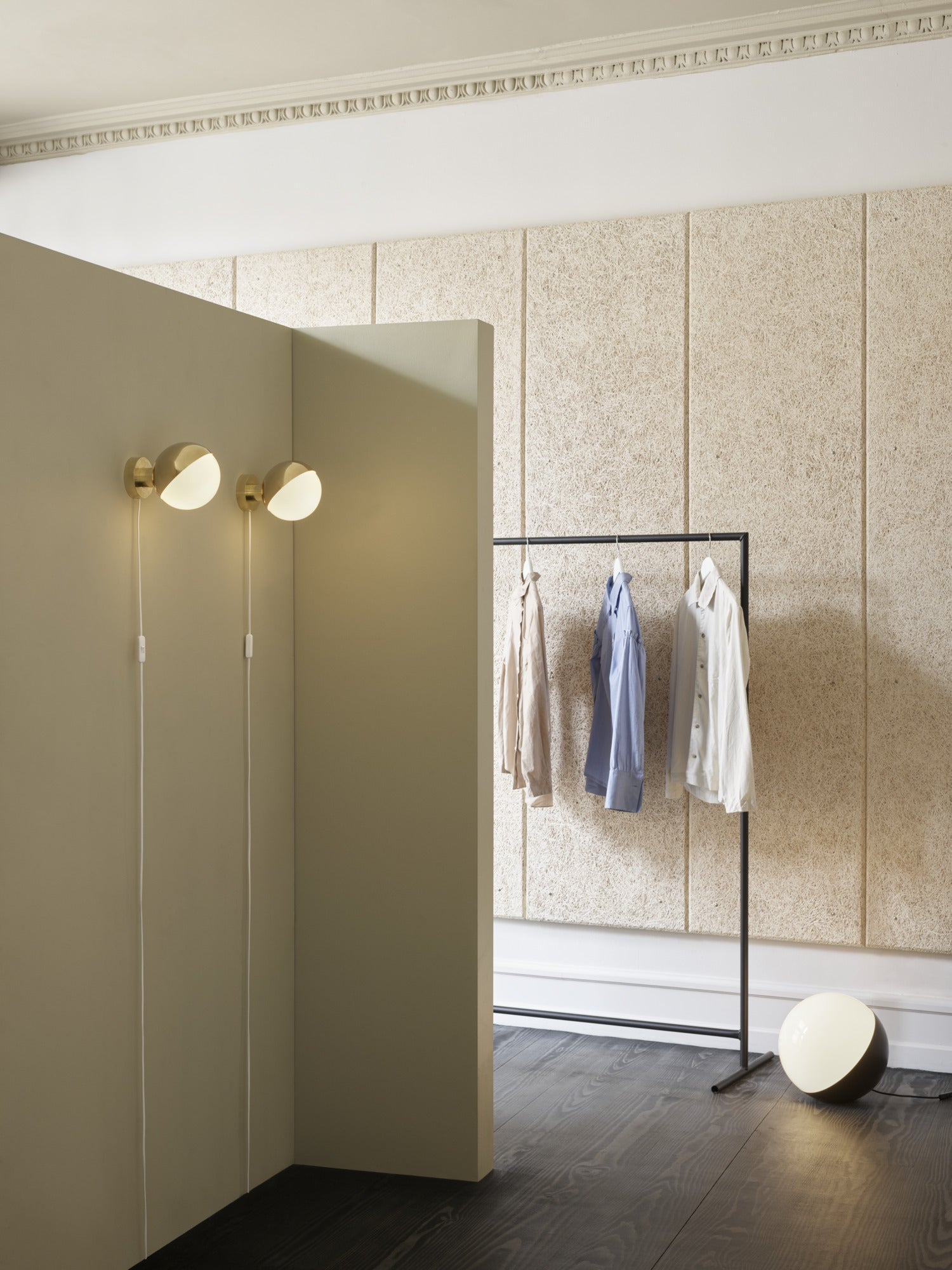 Louis Poulsen VL Studio Væg Messing Ø 150